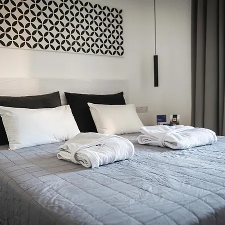 Aparthotel Kefalos Damon