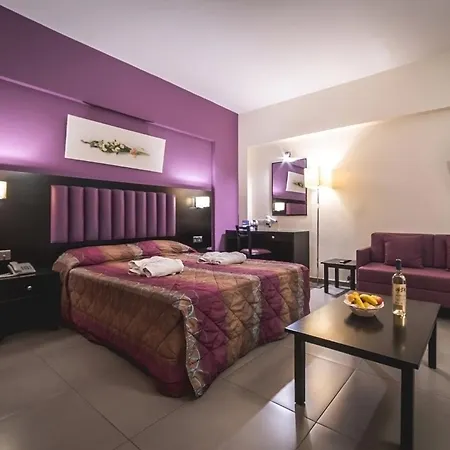 Aparthotel Kefalos Damon Paphos