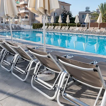 Kefalos Damon Aparthotel 3*