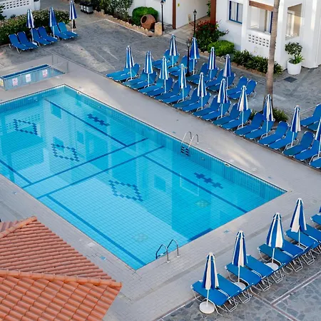 Aparthotel Kefalos Damon 3*
