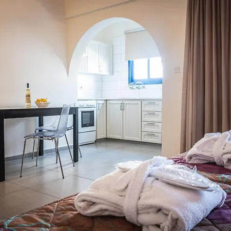 Hotel apartamentowy Kefalos Damon 3*