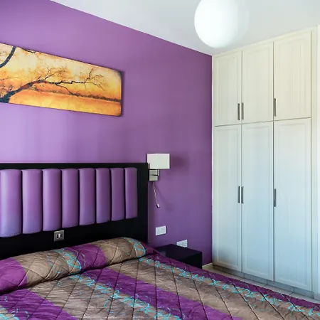 Kefalos Damon Aparthotel Paphos