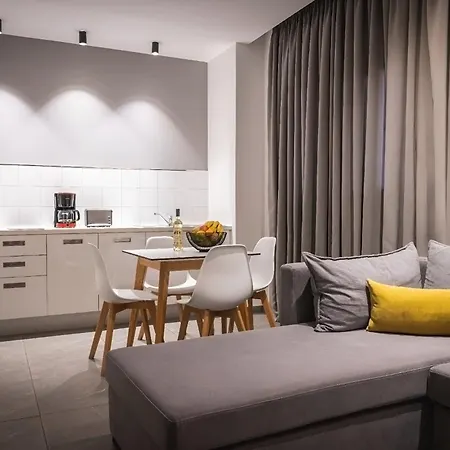 Kefalos Damon Aparthotel Paphos