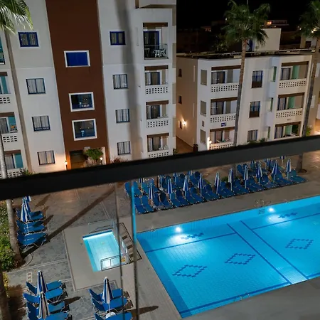 Kefalos Damon פאפוס