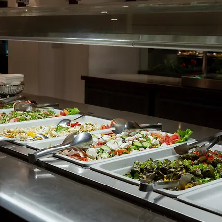 Kefalos Damon 3* פאפוס