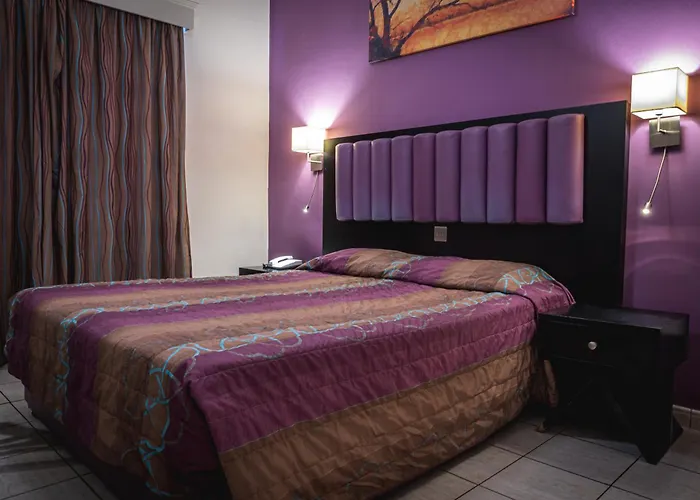 Kefalos Damon Apartmanhotel Paphos