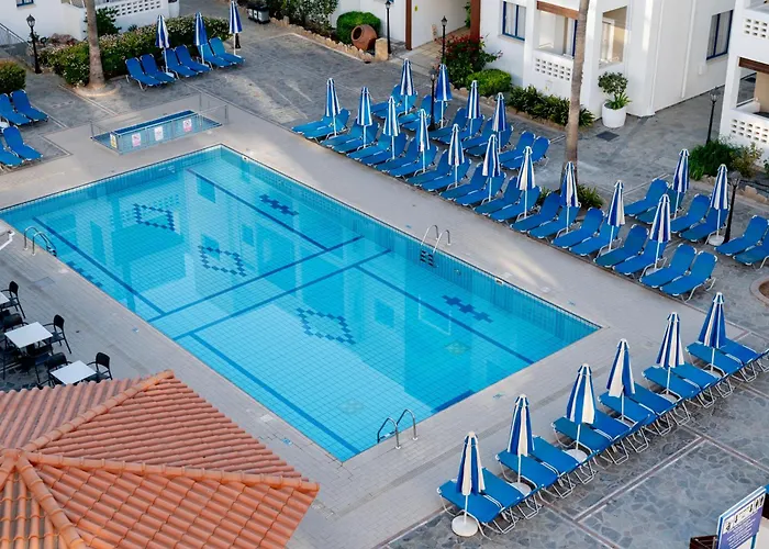 Kefalos Damon 3* Paphos