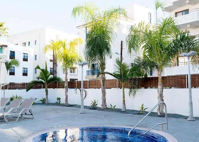 Kefalos Damon 3* Paphos