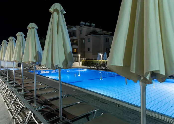 Kefalos Damon Apartmanhotel Paphos