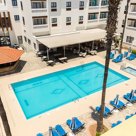 Kefalos Damon بافوس