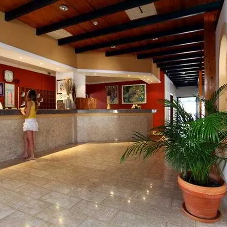 Kefalos Damon Apart-hotel